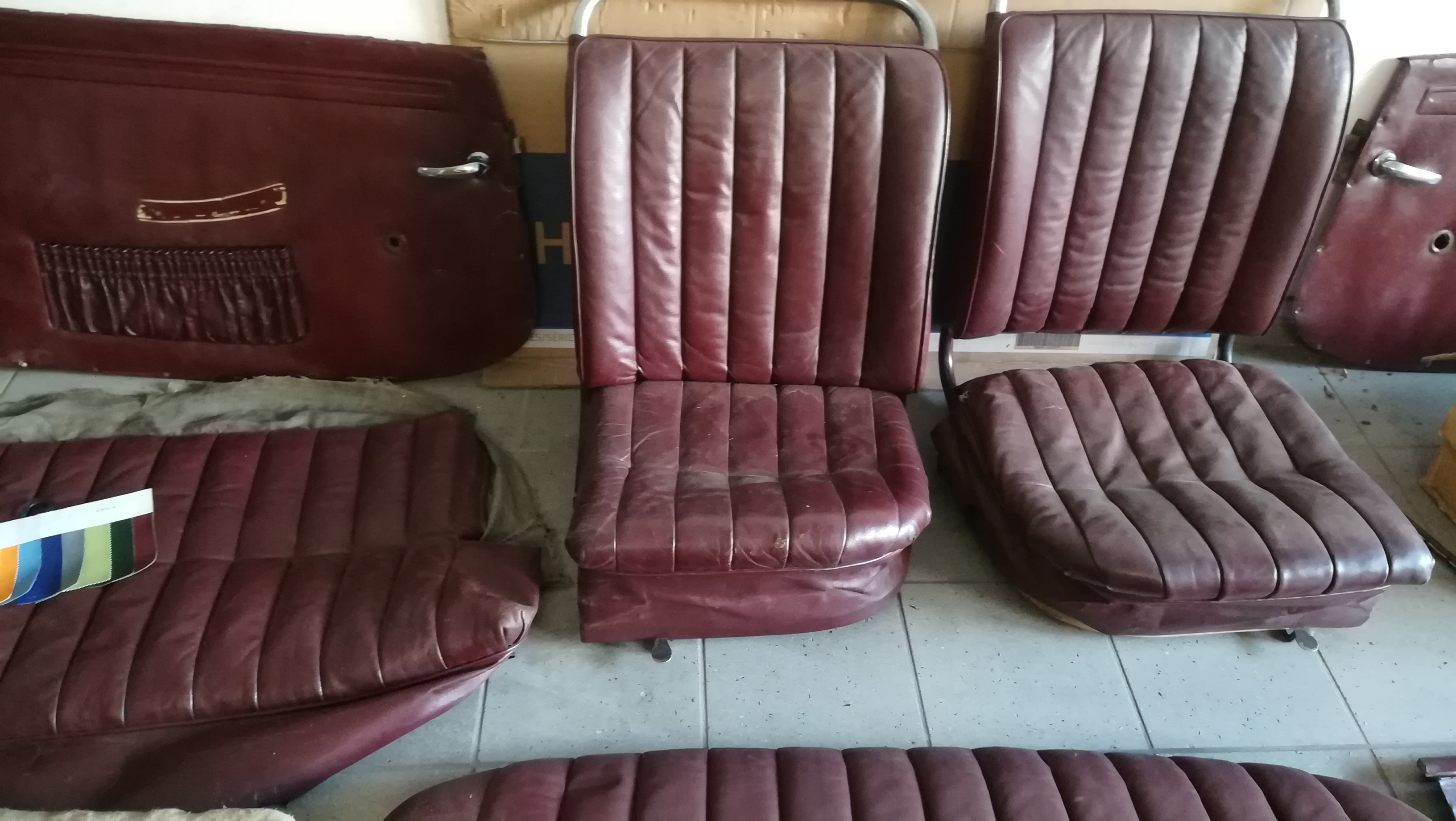 Aero 50 poškozené čalounění
