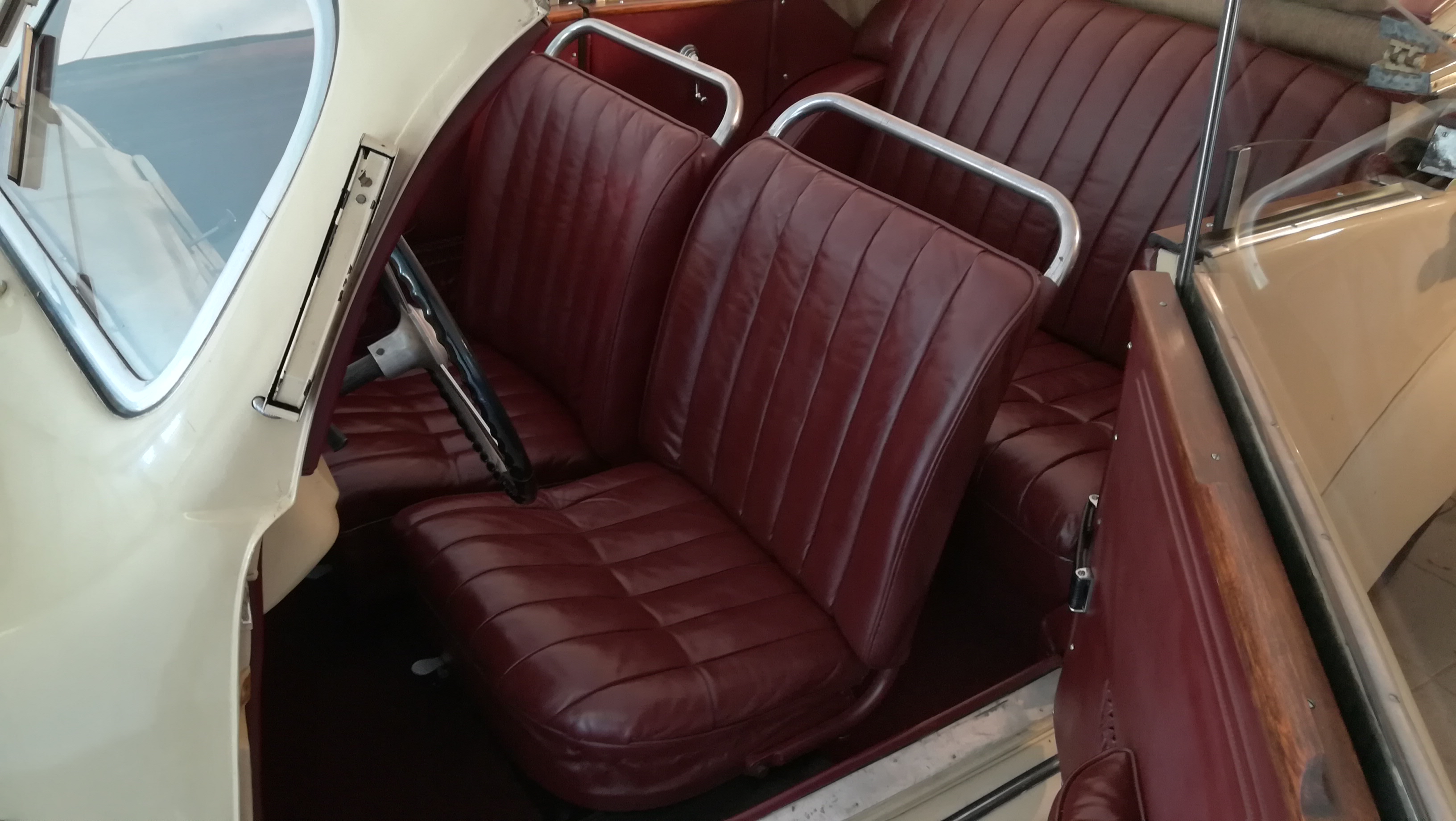 Aero 50 čalounění po renovaci